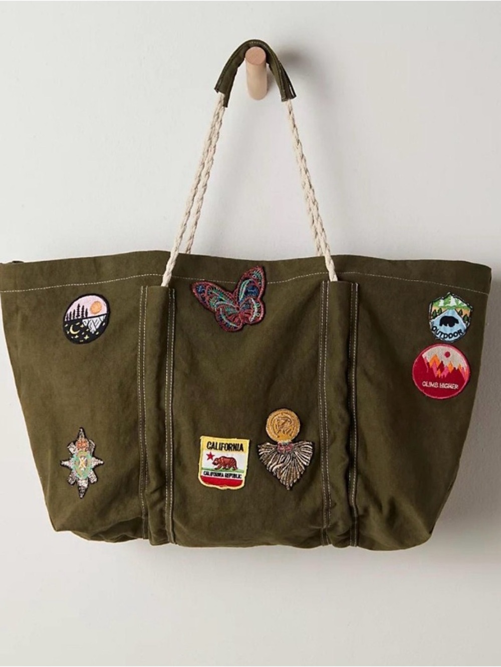 NWT FREE PEOPLE BEEN THERE BADGE TOTE BAG